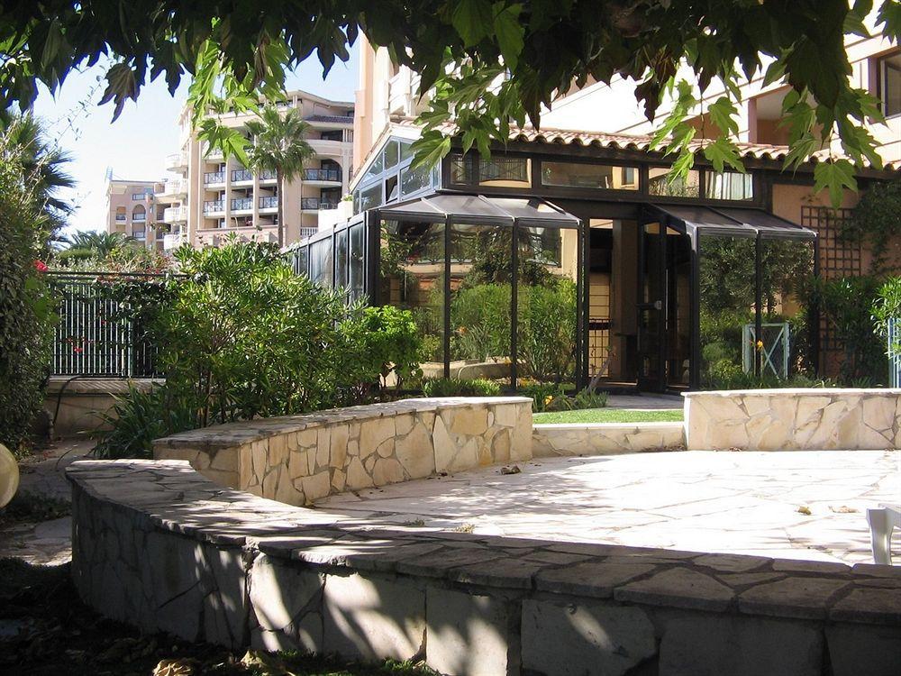 Residhotel Villa Maupassant Cannes Buitenkant foto
