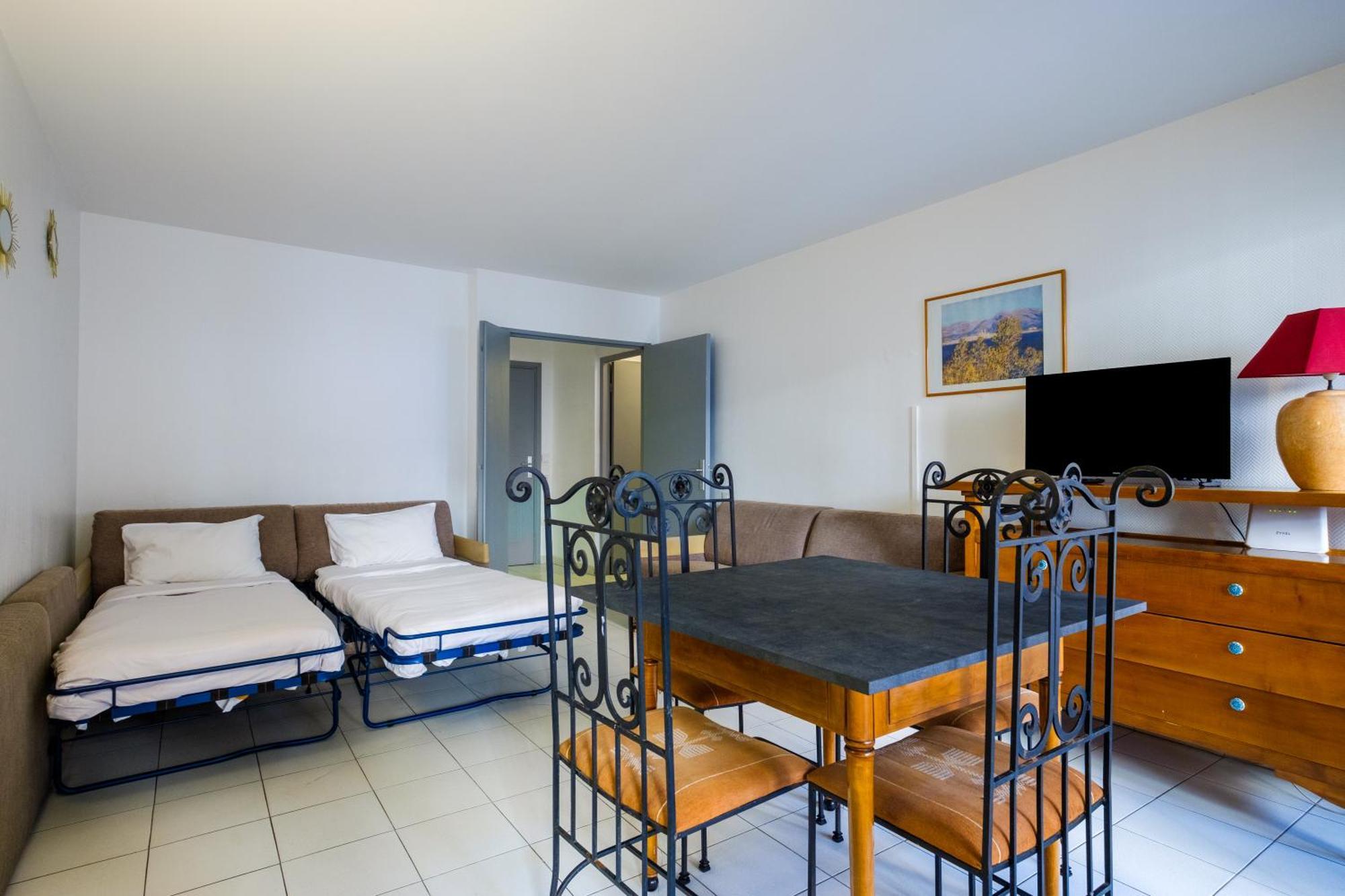 Residhotel Villa Maupassant Cannes Buitenkant foto