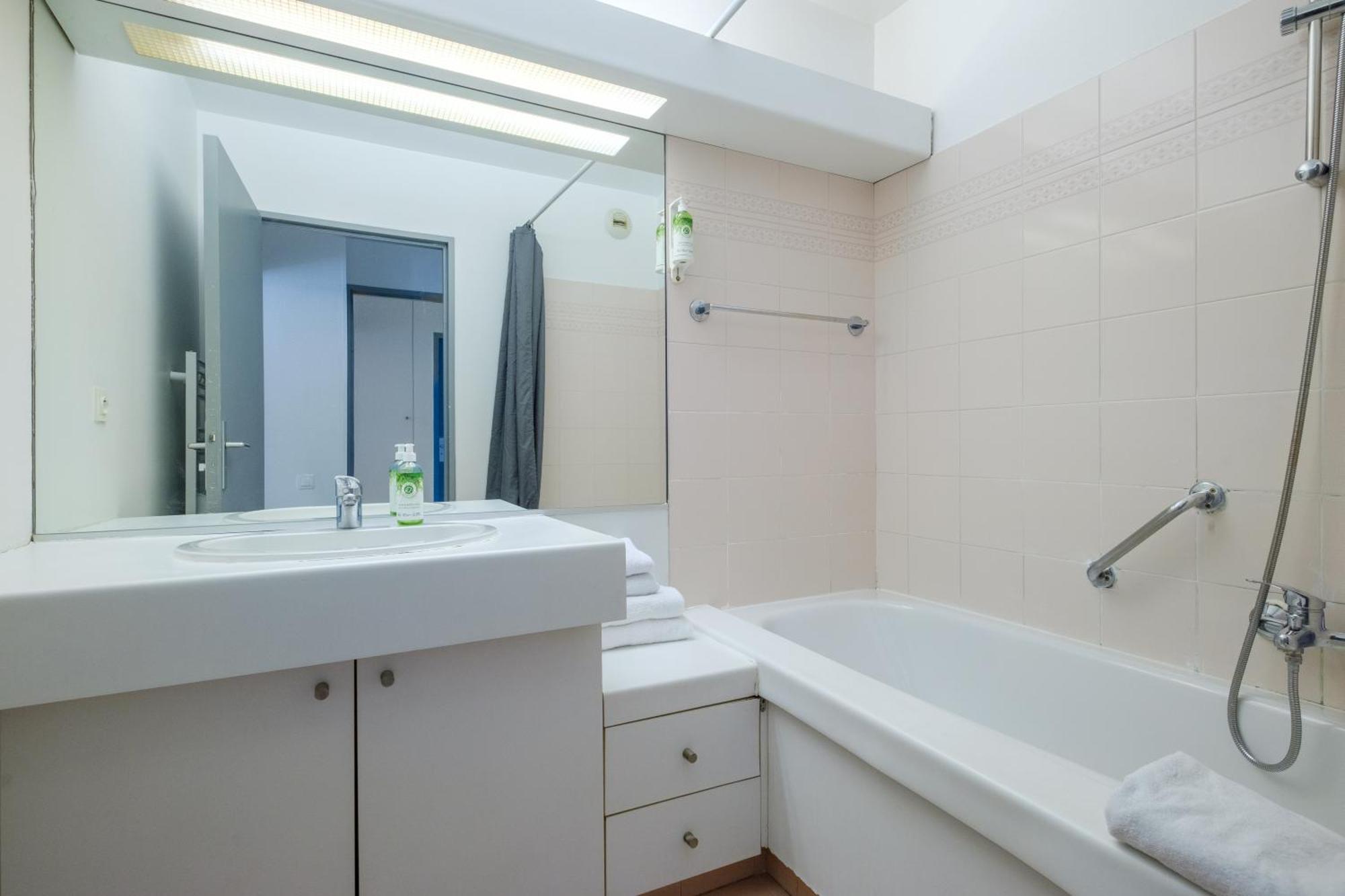 Residhotel Villa Maupassant Cannes Buitenkant foto