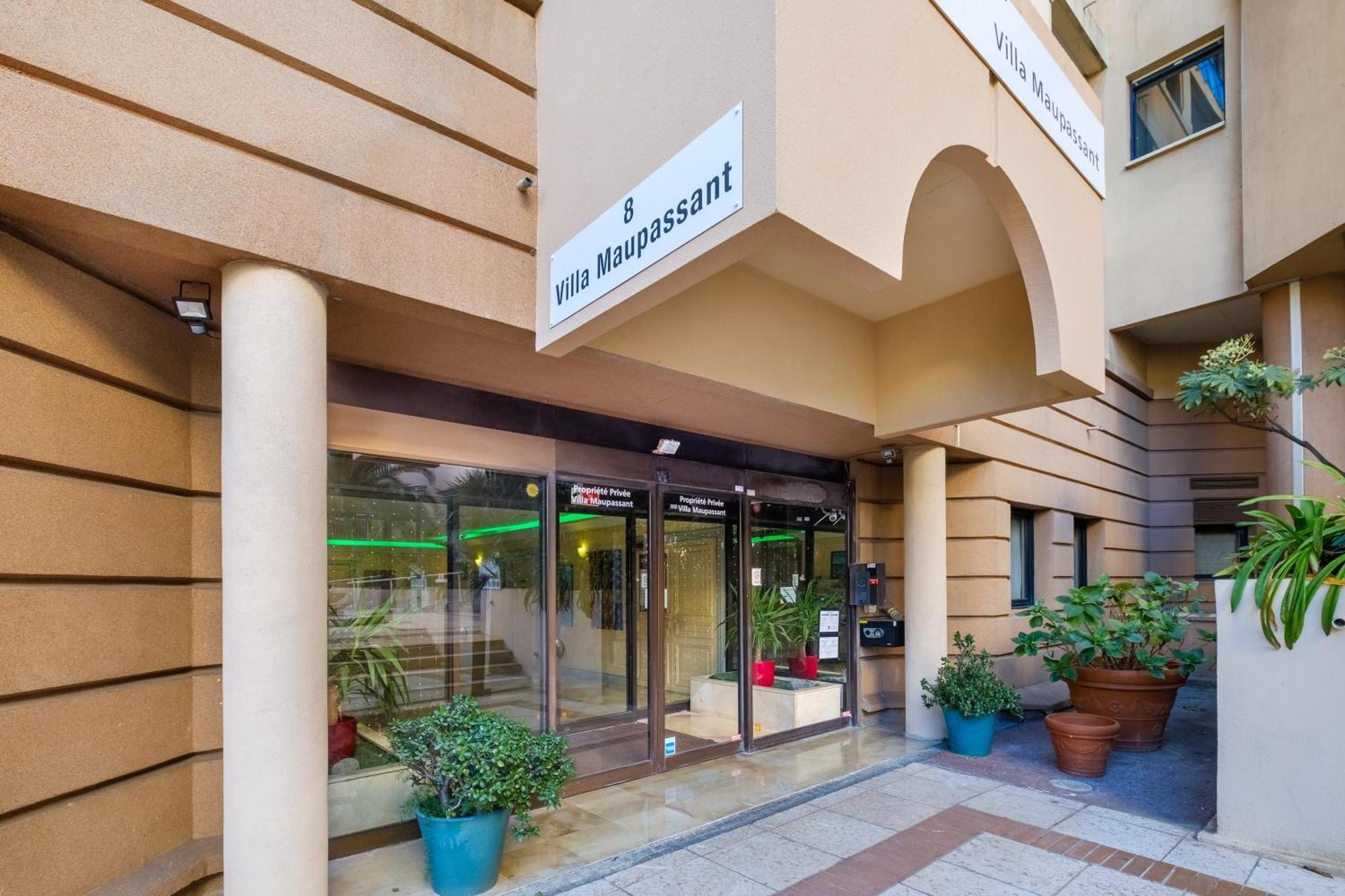 Residhotel Villa Maupassant Cannes Buitenkant foto