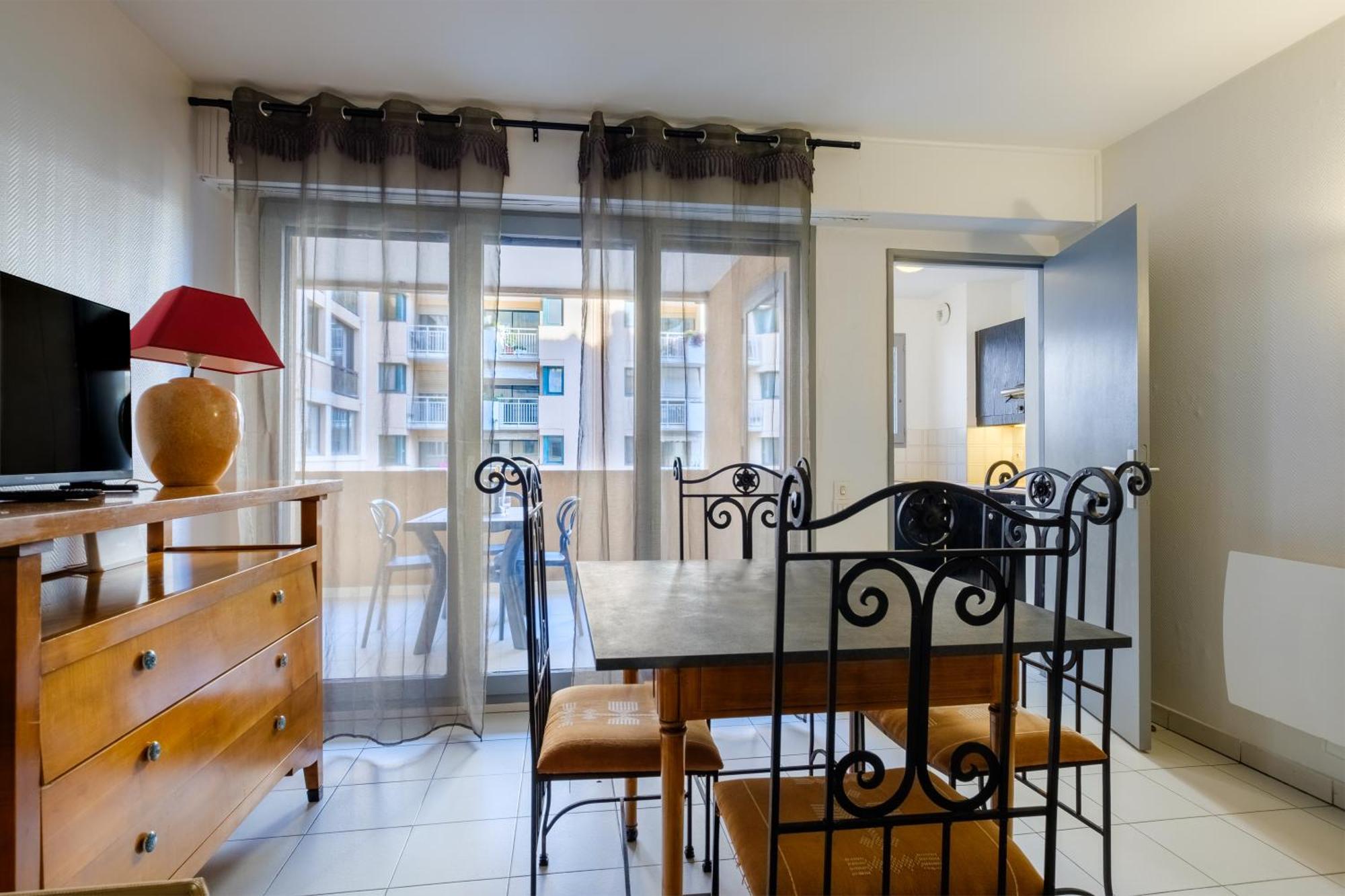 Residhotel Villa Maupassant Cannes Buitenkant foto
