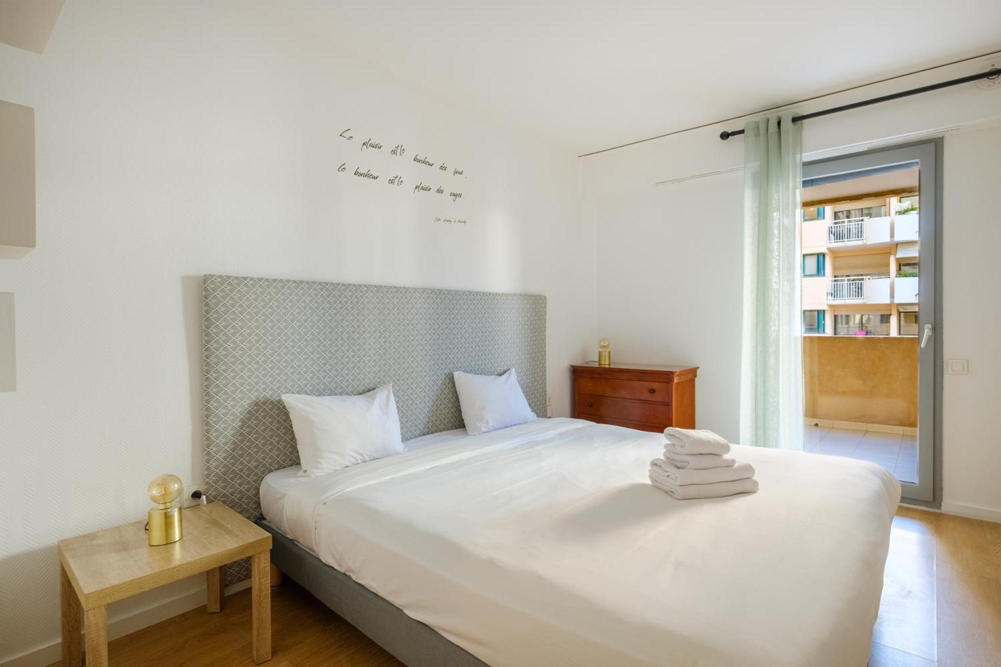 Residhotel Villa Maupassant Cannes Buitenkant foto